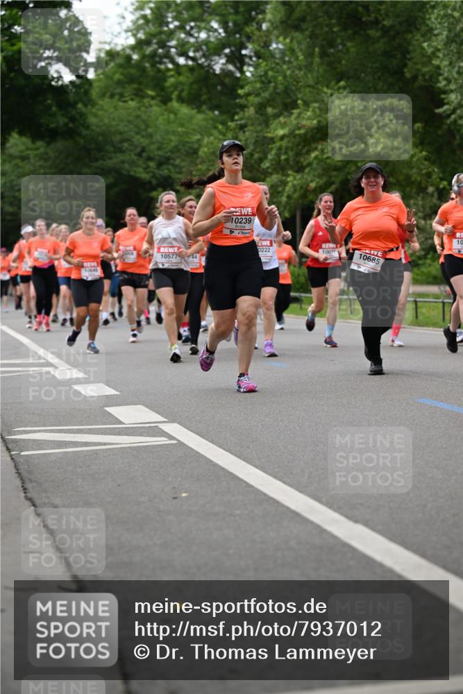 15.06.2025 - REWE Women's Run Dr. Thomas Lammeyer http://msf.ph/oto/7937012 15.06.2025 09:19:37 Laufen 1057744, 10239, 0222, 10685 meine-sportfotos.de