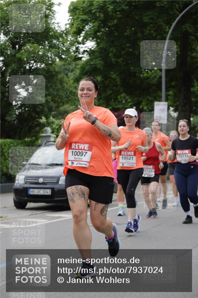 15.06.2025 - REWE Women's Run Jannik Wohlers http://msf.ph/oto/7937024 15.06.2025 08:26:48 Laufen 1043, 10097, 10115, 10521, 10127 meine-sportfotos.de