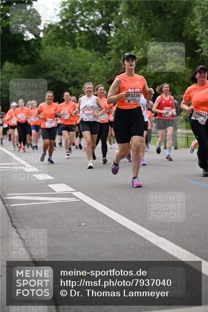15.06.2025 - REWE Women's Run Dr. Thomas Lammeyer http://msf.ph/oto/7937040 15.06.2025 09:19:38 Laufen 0239 meine-sportfotos.de