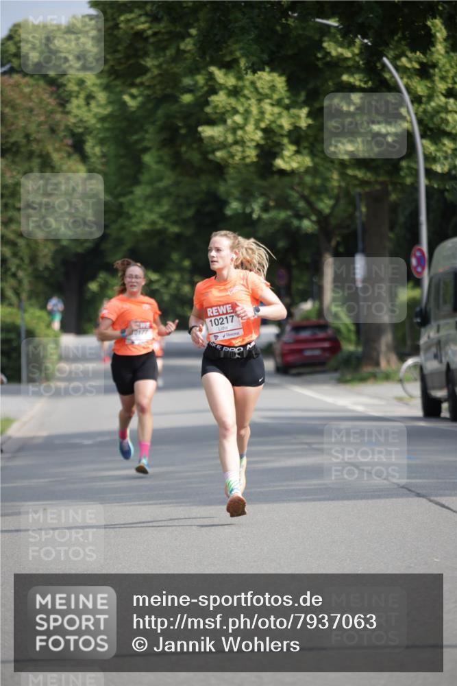 15.06.2025 - REWE Women's Run Jannik Wohlers http://msf.ph/oto/7937063 15.06.2025 08:43:02 Laufen 0177 meine-sportfotos.de