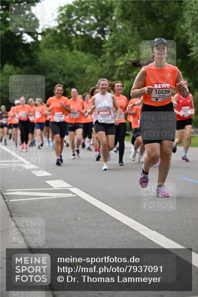 15.06.2025 - REWE Women's Run Dr. Thomas Lammeyer http://msf.ph/oto/7937091 15.06.2025 09:19:39 Laufen 10577, 10239, 100 meine-sportfotos.de