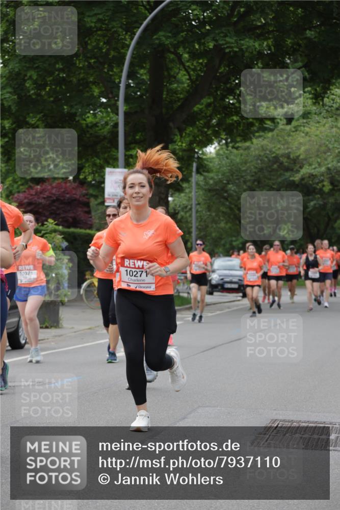 15.06.2025 - REWE Women's Run Jannik Wohlers http://msf.ph/oto/7937110 15.06.2025 08:26:49 Laufen 10371, 10271 meine-sportfotos.de