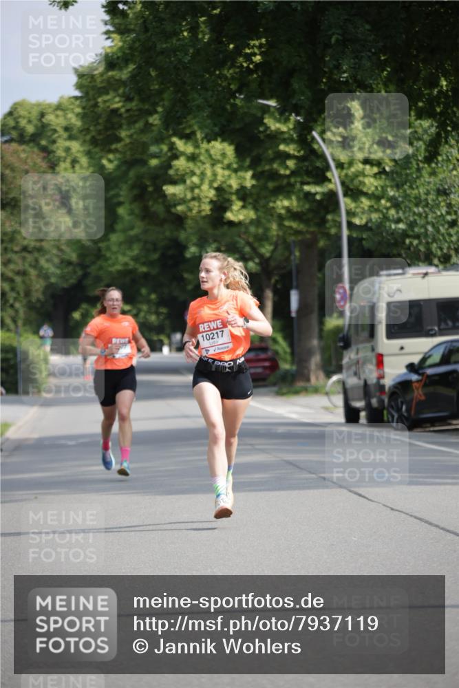 15.06.2025 - REWE Women's Run Jannik Wohlers http://msf.ph/oto/7937119 15.06.2025 08:43:03 Laufen 10217 meine-sportfotos.de