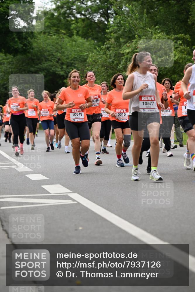 15.06.2025 - REWE Women's Run Dr. Thomas Lammeyer http://msf.ph/oto/7937126 15.06.2025 09:19:39 Laufen 10018, 10055, 10280, 10649, 0058, 104, 10315, 10577, 0314, 10 meine-sportfotos.de