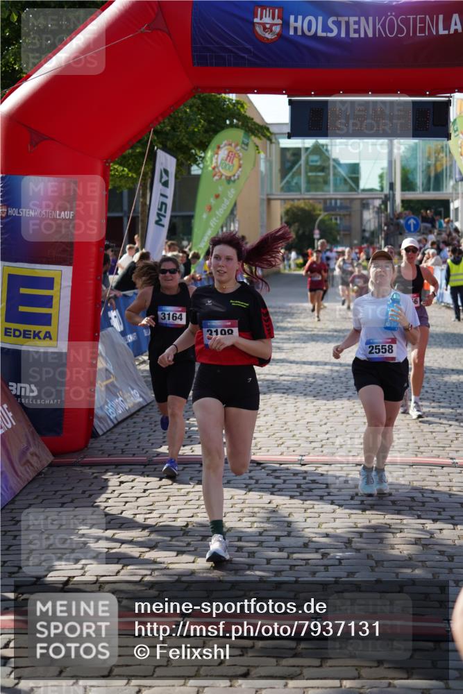 13.06.2025 - Holstenköstenlauf Felixshl http://msf.ph/oto/7937131 13.06.2025 18:05:12 Laufen 2255, 2363, 2370, 2556, 2558, 3156, 3164, 3195, 3196, 3198, 3307 meine-sportfotos.de