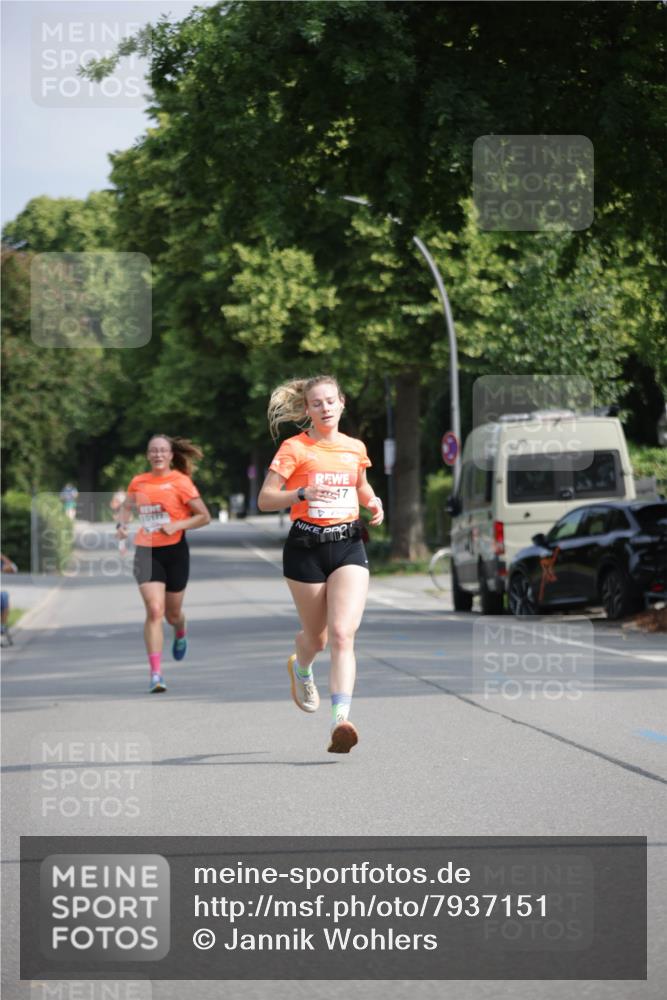 15.06.2025 - REWE Women's Run Jannik Wohlers http://msf.ph/oto/7937151 15.06.2025 08:43:03 Laufen 47 meine-sportfotos.de