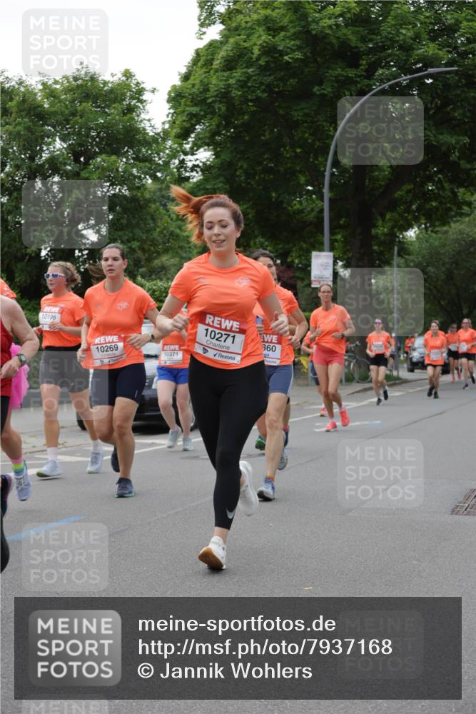 15.06.2025 - REWE Women's Run Jannik Wohlers http://msf.ph/oto/7937168 15.06.2025 08:26:50 Laufen 10196, 10269, 10371, 10271, 360 meine-sportfotos.de