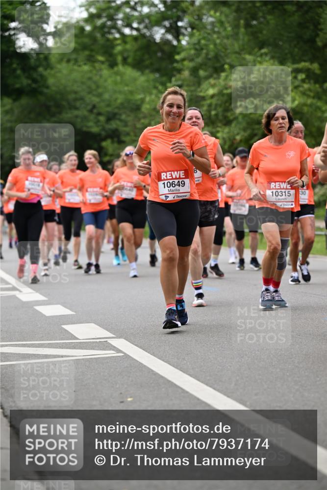 15.06.2025 - REWE Women's Run Dr. Thomas Lammeyer http://msf.ph/oto/7937174 15.06.2025 09:19:41 Laufen 10649, 10315 meine-sportfotos.de