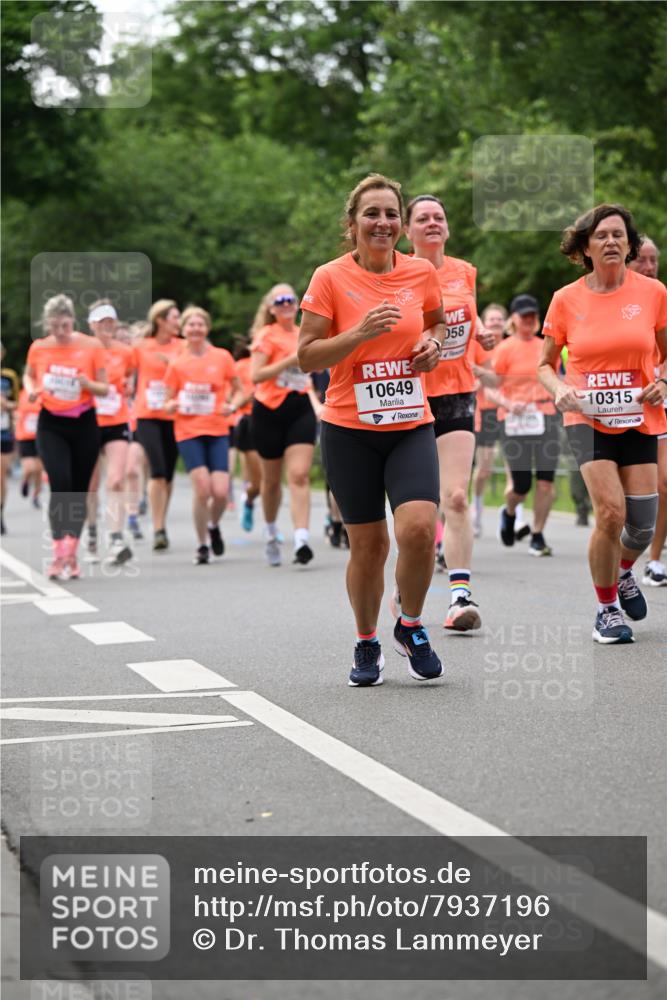 15.06.2025 - REWE Women's Run Dr. Thomas Lammeyer http://msf.ph/oto/7937196 15.06.2025 09:19:41 Laufen 070, 10649, 058, 10315 meine-sportfotos.de