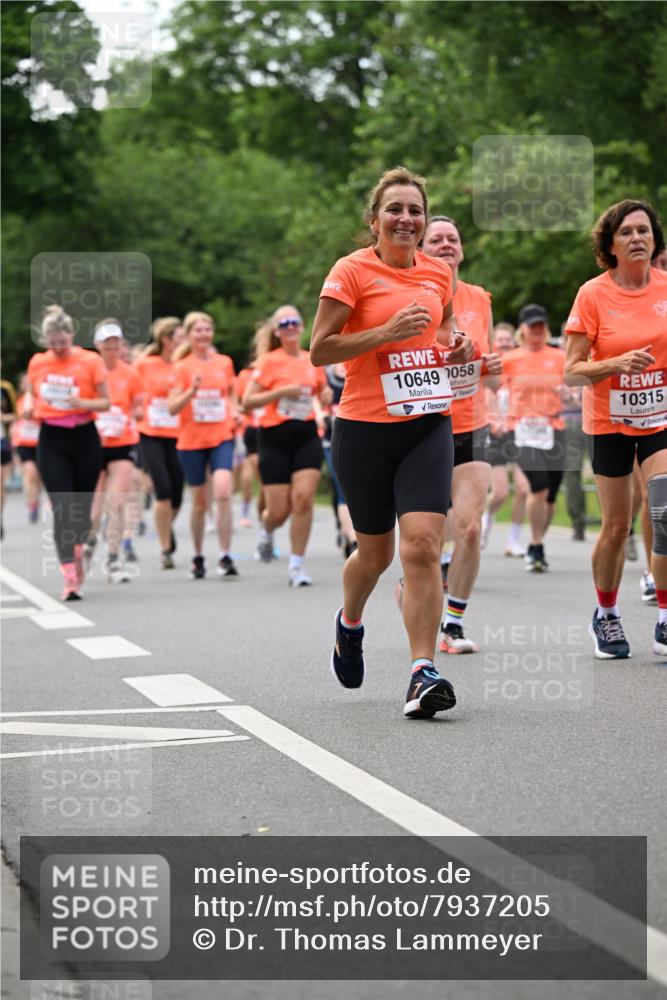 15.06.2025 - REWE Women's Run Dr. Thomas Lammeyer http://msf.ph/oto/7937205 15.06.2025 09:19:41 Laufen 10649, 058, 10315 meine-sportfotos.de