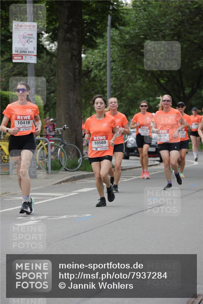 15.06.2025 - REWE Women's Run Jannik Wohlers http://msf.ph/oto/7937284 15.06.2025 08:26:53 Laufen 15, 2025, 10416, 322, 10376, 10569, 10579 meine-sportfotos.de