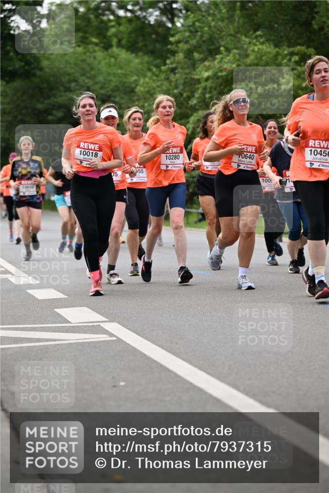 15.06.2025 - REWE Women's Run Dr. Thomas Lammeyer http://msf.ph/oto/7937315 15.06.2025 09:19:43 Laufen 10652, 10018, 05, 55, 10280, 0640, 100, 10456 meine-sportfotos.de