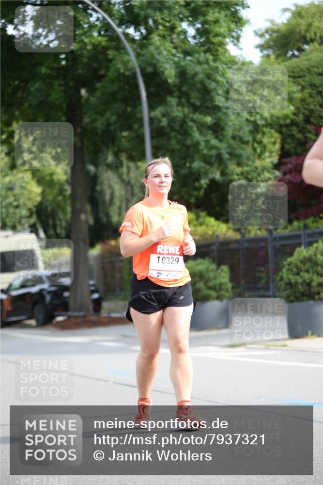 15.06.2025 - REWE Women's Run Jannik Wohlers http://msf.ph/oto/7937321 15.06.2025 09:55:11 Laufen 10329 meine-sportfotos.de