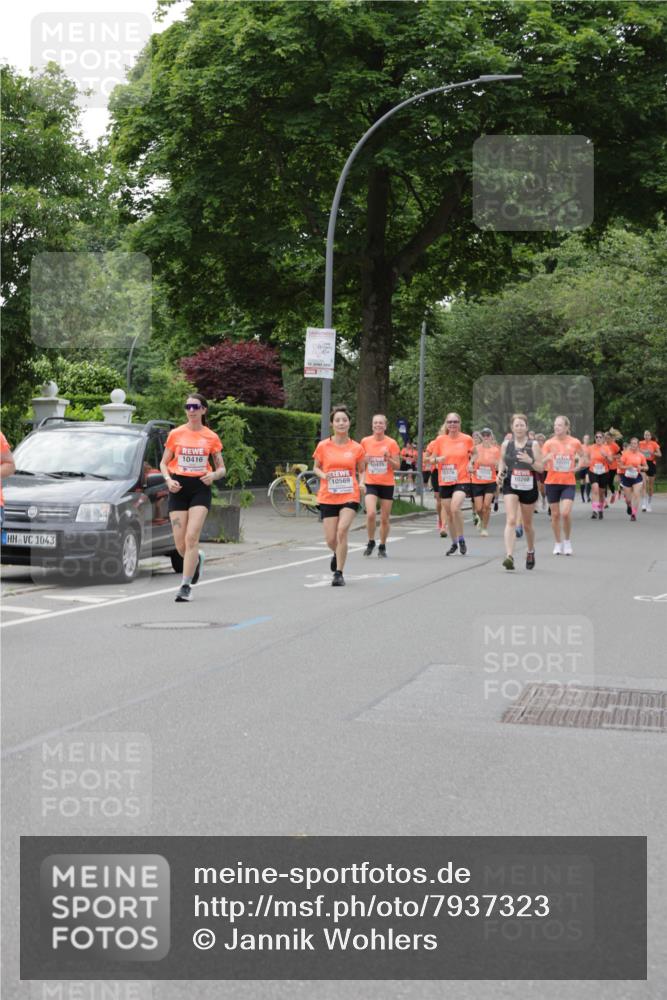 15.06.2025 - REWE Women's Run Jannik Wohlers http://msf.ph/oto/7937323 15.06.2025 08:26:54 Laufen 1043 meine-sportfotos.de