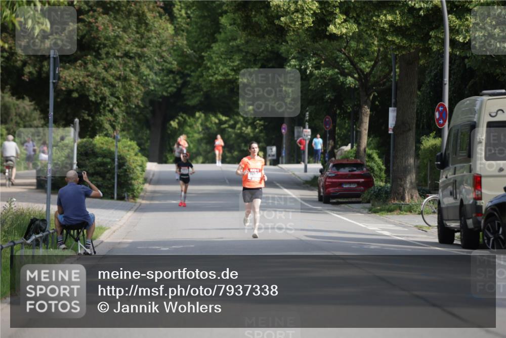 15.06.2025 - REWE Women's Run Jannik Wohlers http://msf.ph/oto/7937338 15.06.2025 08:43:10 Laufen 10191 meine-sportfotos.de
