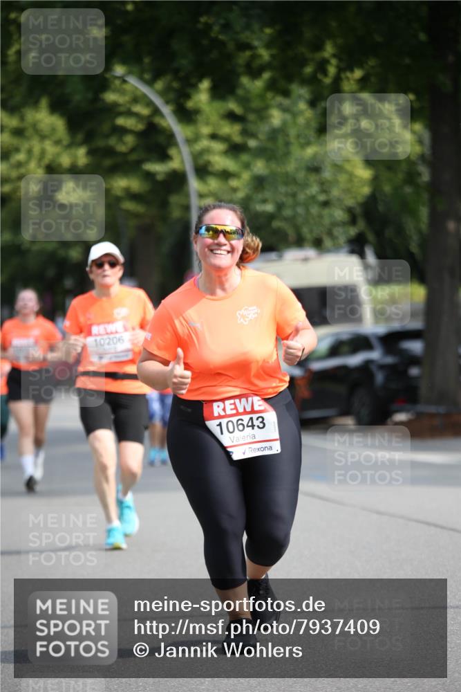 15.06.2025 - REWE Women's Run Jannik Wohlers http://msf.ph/oto/7937409 15.06.2025 09:55:18 Laufen 10206, 10643 meine-sportfotos.de
