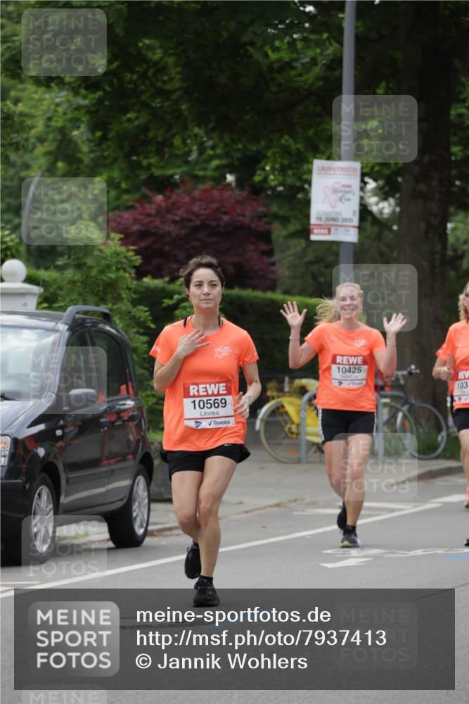 15.06.2025 - REWE Women's Run Jannik Wohlers http://msf.ph/oto/7937413 15.06.2025 08:26:55 Laufen 10569, 15, 2005, 10425, 103 meine-sportfotos.de