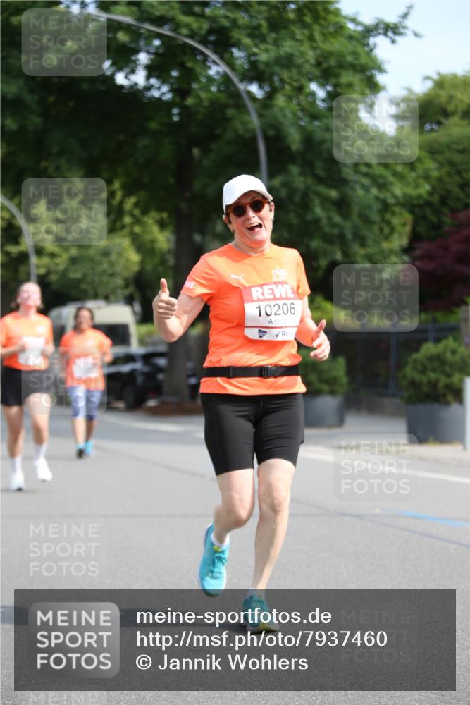 15.06.2025 - REWE Women's Run Jannik Wohlers http://msf.ph/oto/7937460 15.06.2025 09:55:22 Laufen  meine-sportfotos.de