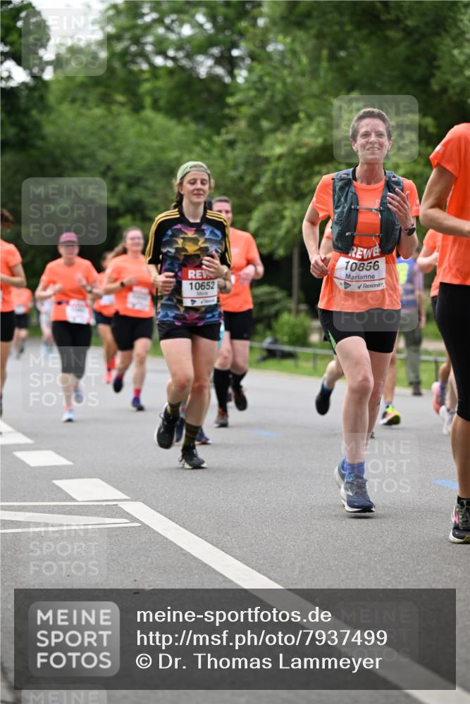 15.06.2025 - REWE Women's Run Dr. Thomas Lammeyer http://msf.ph/oto/7937499 15.06.2025 09:19:47 Laufen 10652 meine-sportfotos.de