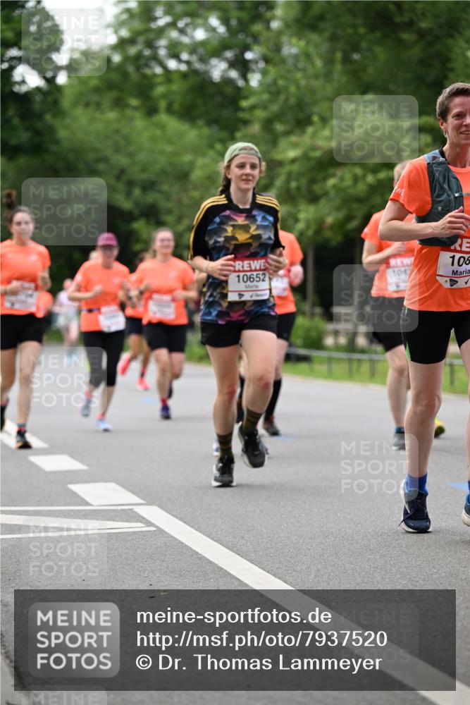 15.06.2025 - REWE Women's Run Dr. Thomas Lammeyer http://msf.ph/oto/7937520 15.06.2025 09:19:47 Laufen 10652, 104 meine-sportfotos.de
