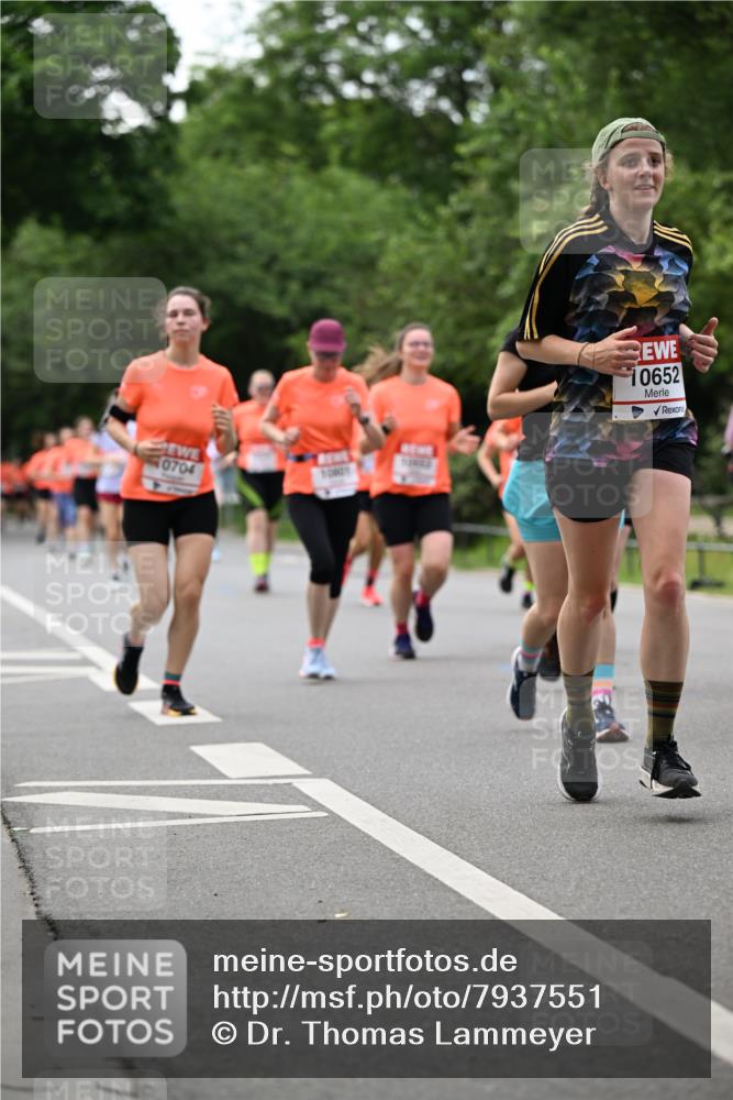 15.06.2025 - REWE Women's Run Dr. Thomas Lammeyer http://msf.ph/oto/7937551 15.06.2025 09:19:48 Laufen 0704, 10652 meine-sportfotos.de