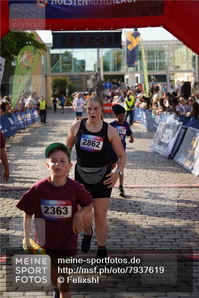 13.06.2025 - Holstenköstenlauf Felixshl http://msf.ph/oto/7937619 13.06.2025 18:05:22 Laufen 2363, 2451, 2612, 2862, 3156, 3853, 3854 meine-sportfotos.de