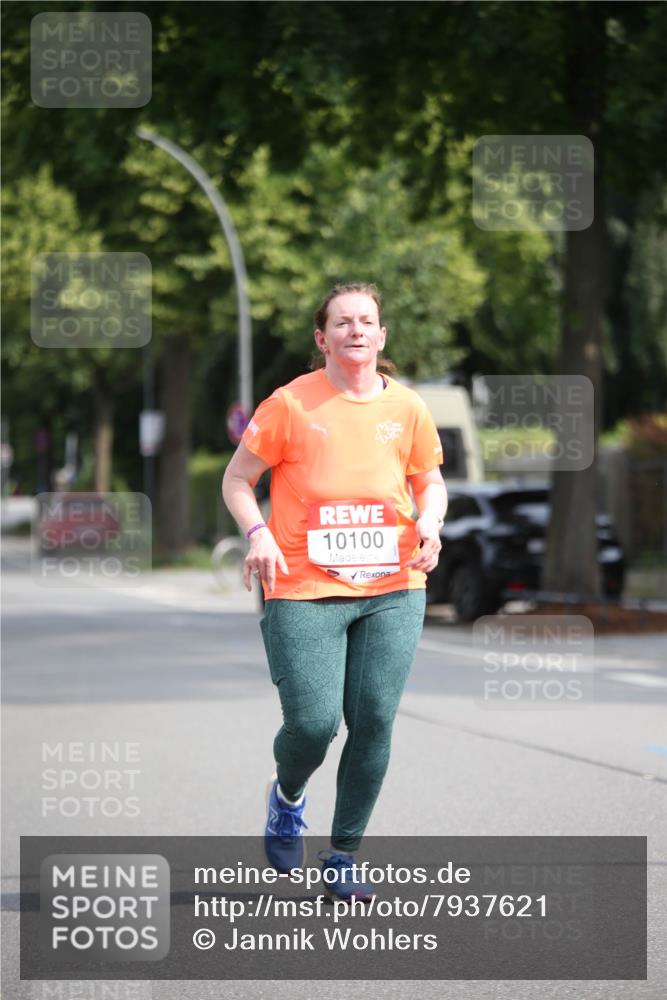 15.06.2025 - REWE Women's Run Jannik Wohlers http://msf.ph/oto/7937621 15.06.2025 09:55:26 Laufen 10100 meine-sportfotos.de