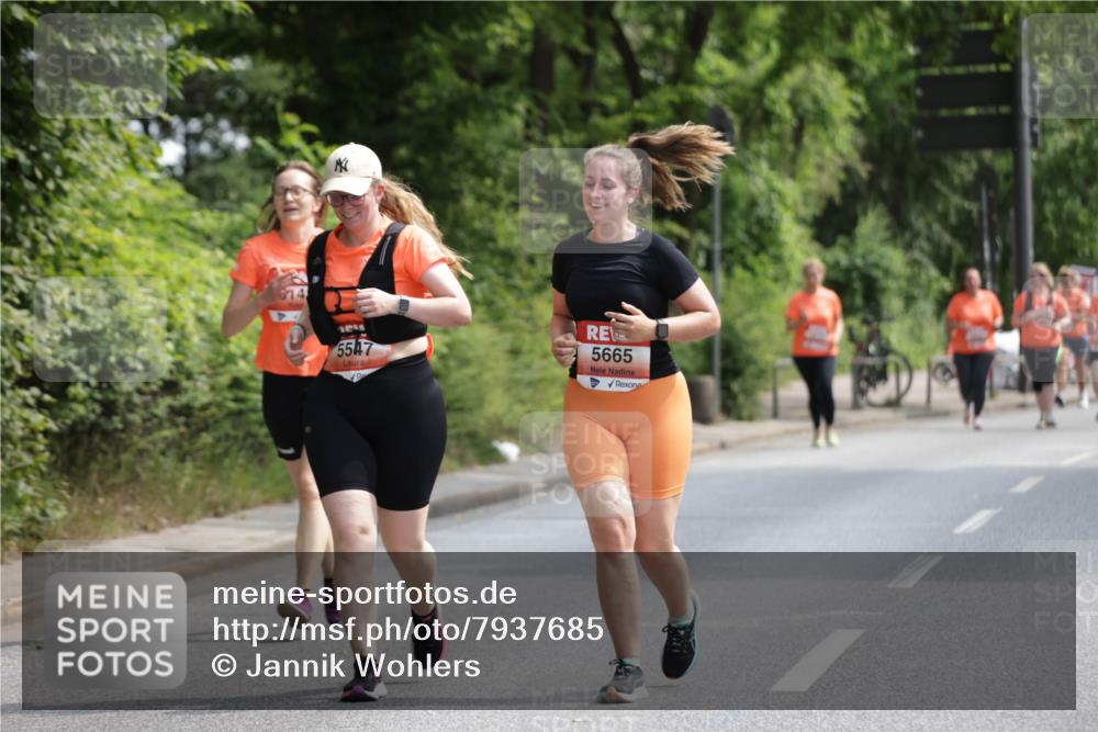 15.06.2025 - REWE Women's Run Jannik Wohlers http://msf.ph/oto/7937685 15.06.2025 10:14:09 Laufen 124, 5547, 5665 meine-sportfotos.de