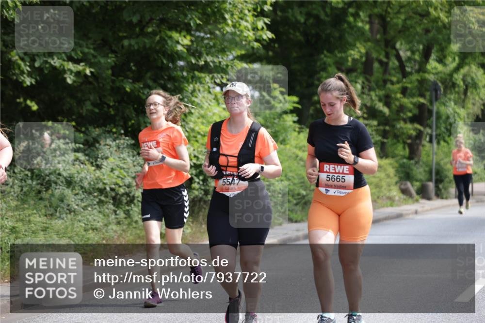 15.06.2025 - REWE Women's Run Jannik Wohlers http://msf.ph/oto/7937722 15.06.2025 10:14:11 Laufen 5547, 5665 meine-sportfotos.de