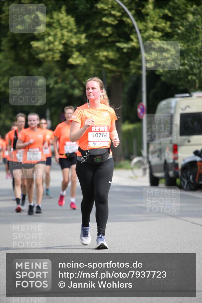 15.06.2025 - REWE Women's Run Jannik Wohlers http://msf.ph/oto/7937723 15.06.2025 09:55:37 Laufen 10764 meine-sportfotos.de