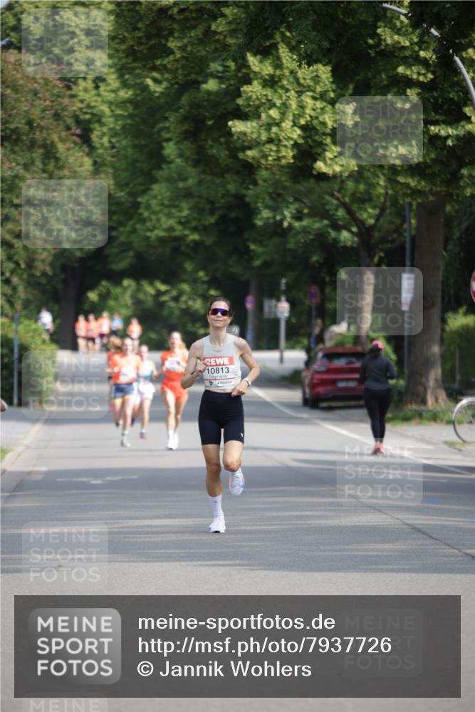 15.06.2025 - REWE Women's Run Jannik Wohlers http://msf.ph/oto/7937726 15.06.2025 08:43:35 Laufen 10813 meine-sportfotos.de