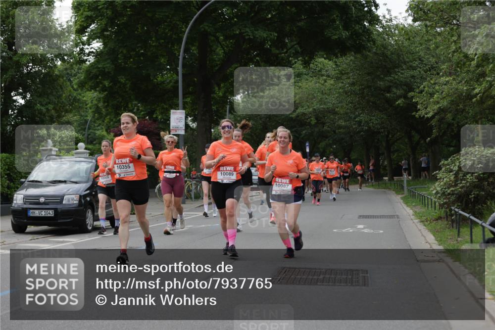 15.06.2025 - REWE Women's Run Jannik Wohlers http://msf.ph/oto/7937765 15.06.2025 08:27:04 Laufen 1043, 10355, 10305, 10089, 10087 meine-sportfotos.de