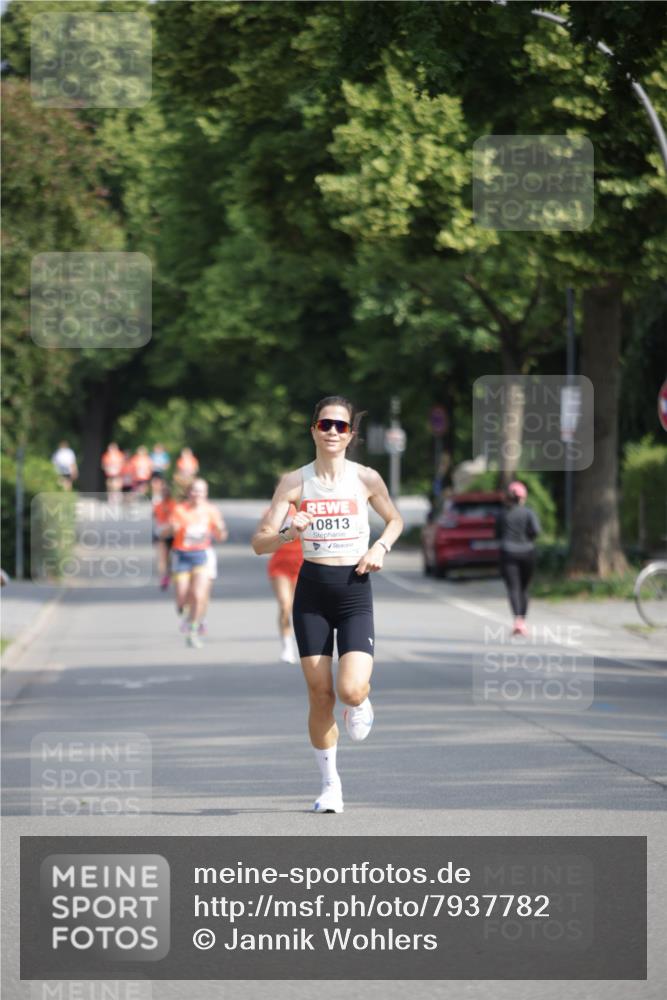 15.06.2025 - REWE Women's Run Jannik Wohlers http://msf.ph/oto/7937782 15.06.2025 08:43:37 Laufen 10813 meine-sportfotos.de