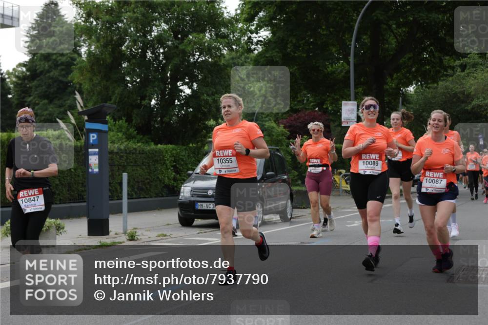 15.06.2025 - REWE Women's Run Jannik Wohlers http://msf.ph/oto/7937790 15.06.2025 08:27:05 Laufen 10847, 10355, 1, 10089, 10087 meine-sportfotos.de