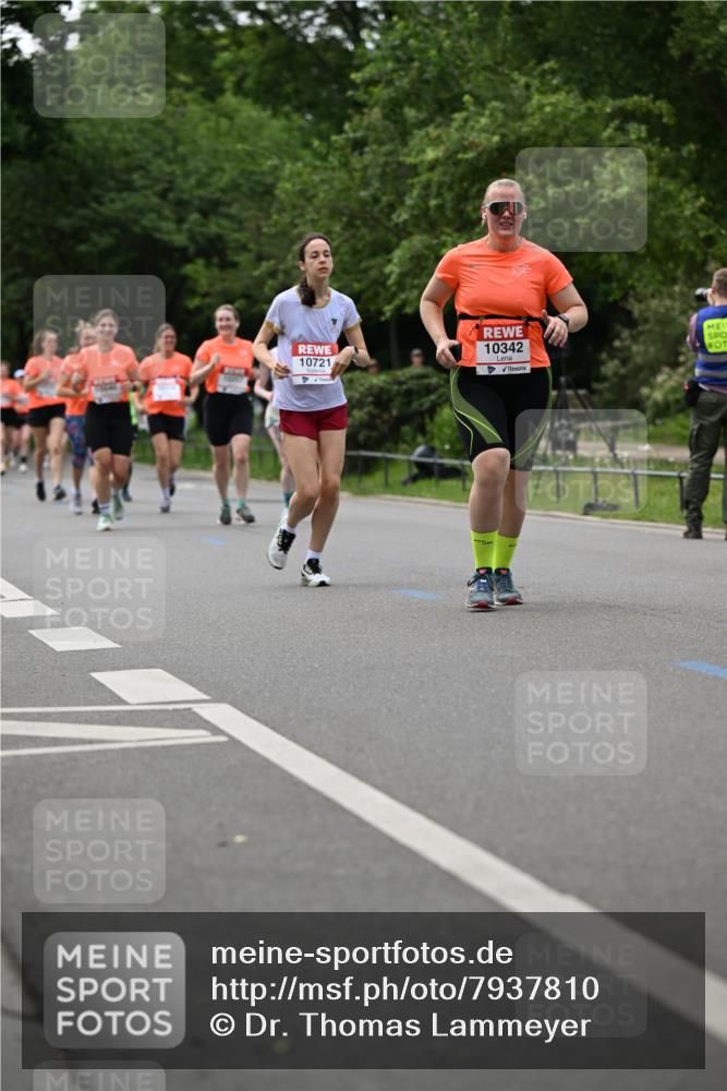 15.06.2025 - REWE Women's Run Dr. Thomas Lammeyer http://msf.ph/oto/7937810 15.06.2025 09:19:53 Laufen 10721, 10342 meine-sportfotos.de
