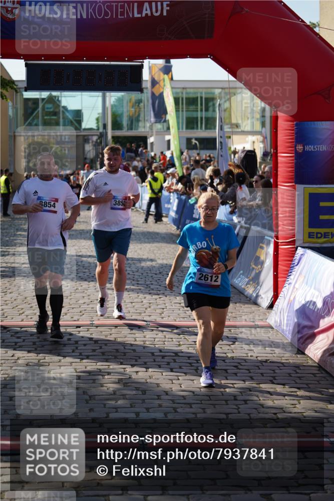 13.06.2025 - Holstenköstenlauf Felixshl http://msf.ph/oto/7937841 13.06.2025 18:05:29 Laufen 2513, 2612, 2817, 3853, 3854 meine-sportfotos.de