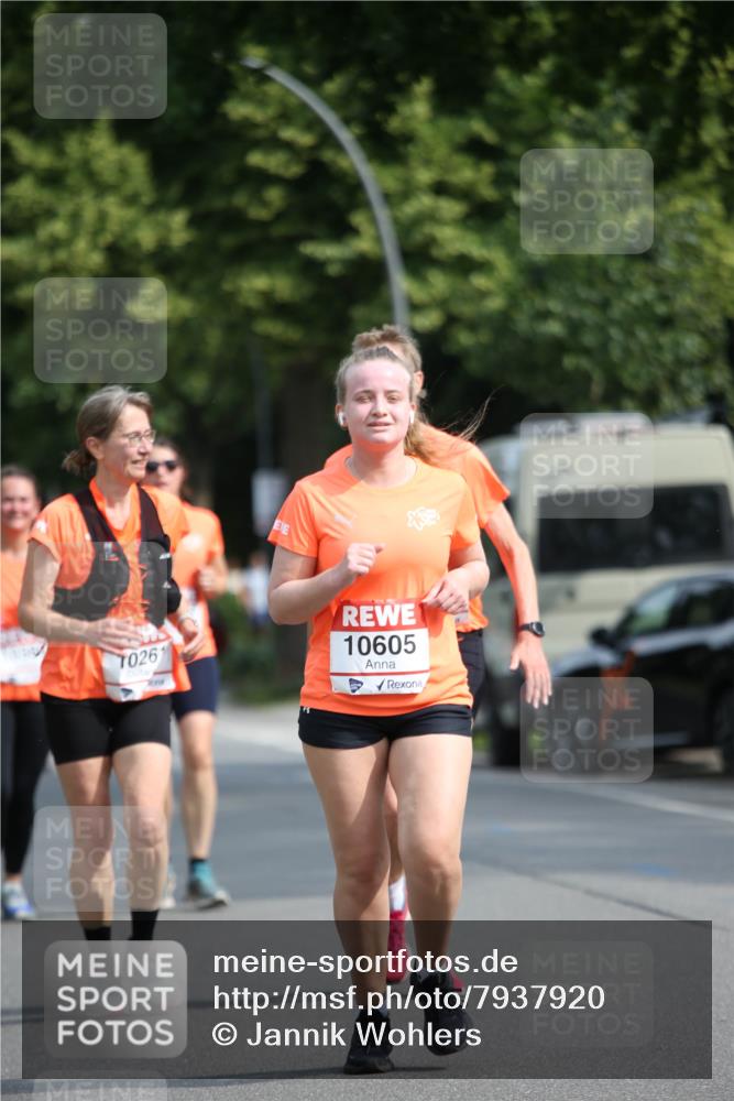 15.06.2025 - REWE Women's Run Jannik Wohlers http://msf.ph/oto/7937920 15.06.2025 09:55:43 Laufen 026, 10605 meine-sportfotos.de