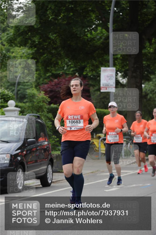 15.06.2025 - REWE Women's Run Jannik Wohlers http://msf.ph/oto/7937931 15.06.2025 08:27:09 Laufen 10683, 10258, 10062, 10 meine-sportfotos.de