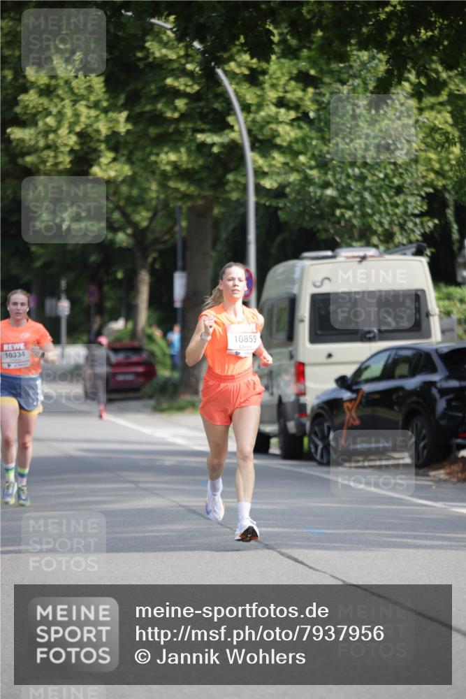 15.06.2025 - REWE Women's Run Jannik Wohlers http://msf.ph/oto/7937956 15.06.2025 08:43:43 Laufen 10334, 10859 meine-sportfotos.de