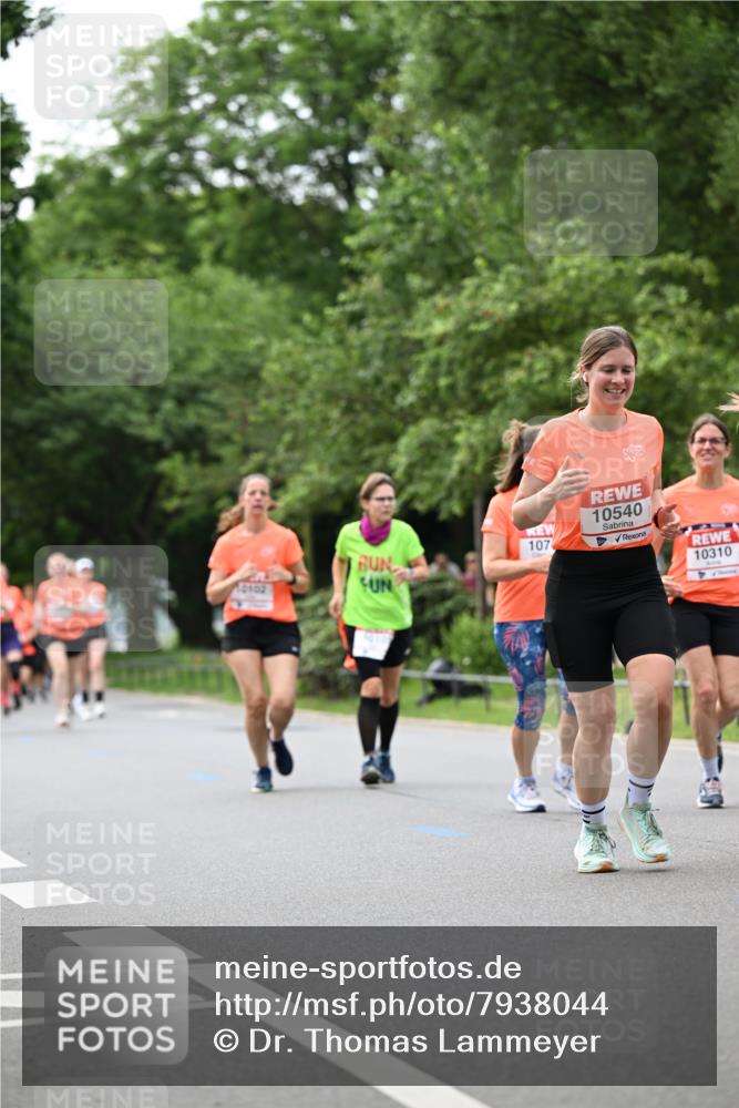 15.06.2025 - REWE Women's Run Dr. Thomas Lammeyer http://msf.ph/oto/7938044 15.06.2025 09:19:58 Laufen 10102, 107, 10540, 10310 meine-sportfotos.de