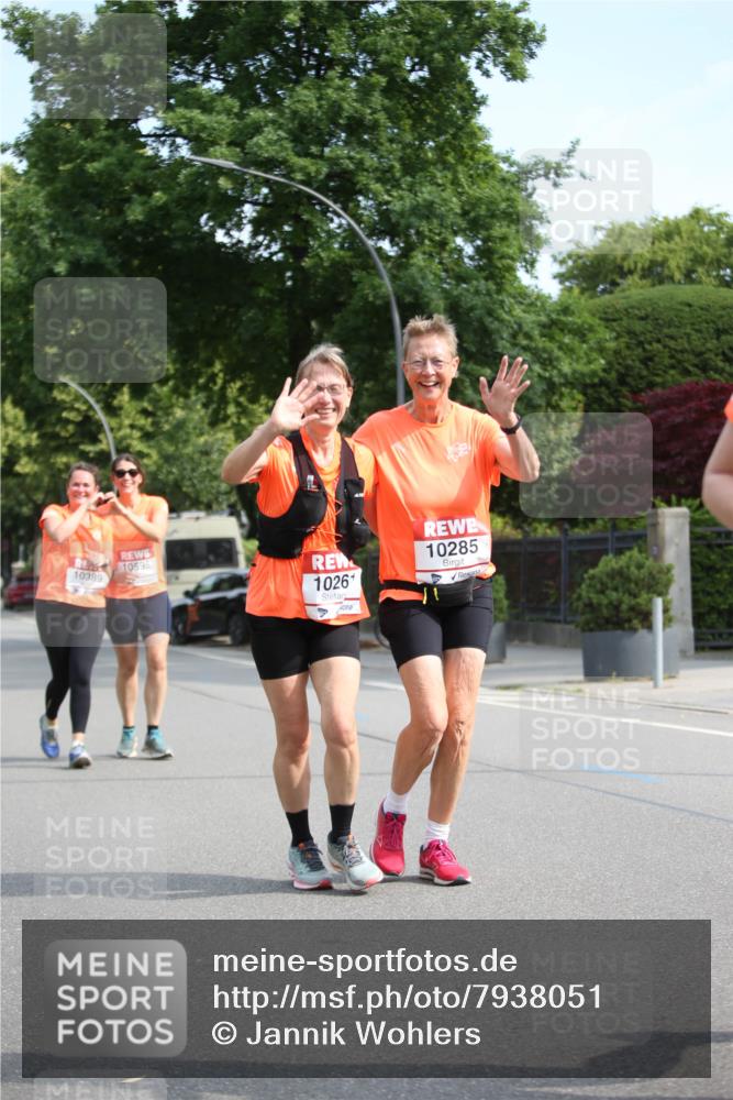 15.06.2025 - REWE Women's Run Jannik Wohlers http://msf.ph/oto/7938051 15.06.2025 09:55:47 Laufen 10389, 10595, 10261, 10285 meine-sportfotos.de