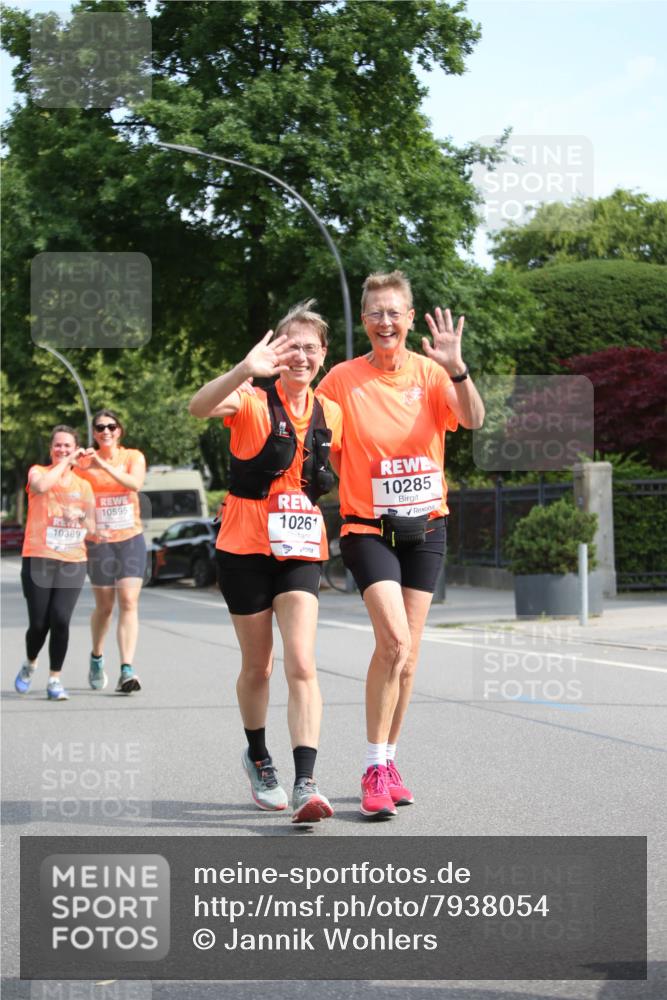 15.06.2025 - REWE Women's Run Jannik Wohlers http://msf.ph/oto/7938054 15.06.2025 09:55:47 Laufen 10389, 10595, 10261, 10285 meine-sportfotos.de