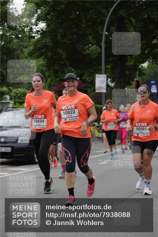 15.06.2025 - REWE Women's Run Jannik Wohlers http://msf.ph/oto/7938088 15.06.2025 08:27:12 Laufen 1043, 10434, 10822, 10105, 10581 meine-sportfotos.de