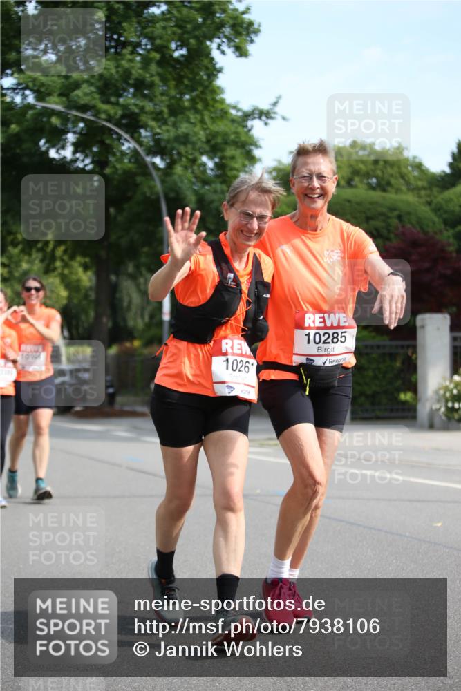 15.06.2025 - REWE Women's Run Jannik Wohlers http://msf.ph/oto/7938106 15.06.2025 09:55:48 Laufen 1026, 10285, 10596 meine-sportfotos.de