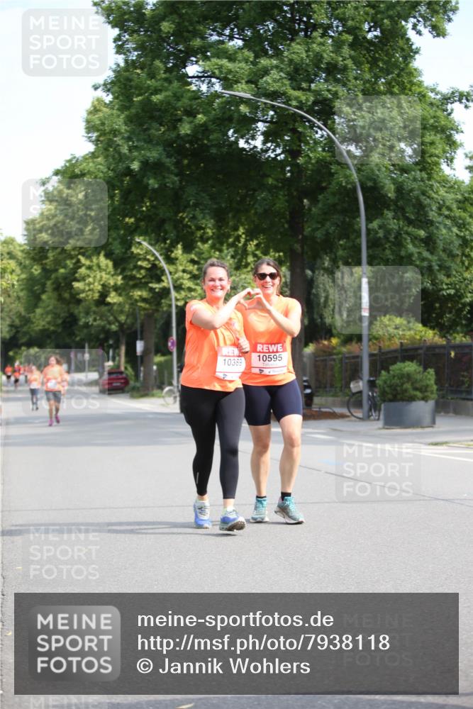 15.06.2025 - REWE Women's Run Jannik Wohlers http://msf.ph/oto/7938118 15.06.2025 09:55:49 Laufen 10595, 10389 meine-sportfotos.de