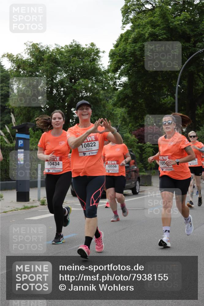 15.06.2025 - REWE Women's Run Jannik Wohlers http://msf.ph/oto/7938155 15.06.2025 08:27:13 Laufen 10434, 10822, 10556, 105, 21 meine-sportfotos.de