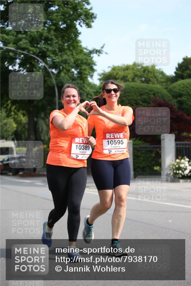 15.06.2025 - REWE Women's Run Jannik Wohlers http://msf.ph/oto/7938170 15.06.2025 09:55:50 Laufen 10595, 10389 meine-sportfotos.de