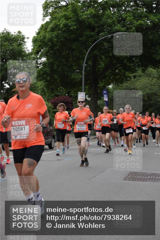 15.06.2025 - REWE Women's Run Jannik Wohlers http://msf.ph/oto/7938264 15.06.2025 08:27:14 Laufen 10581, 10105, 10582, 10204 meine-sportfotos.de