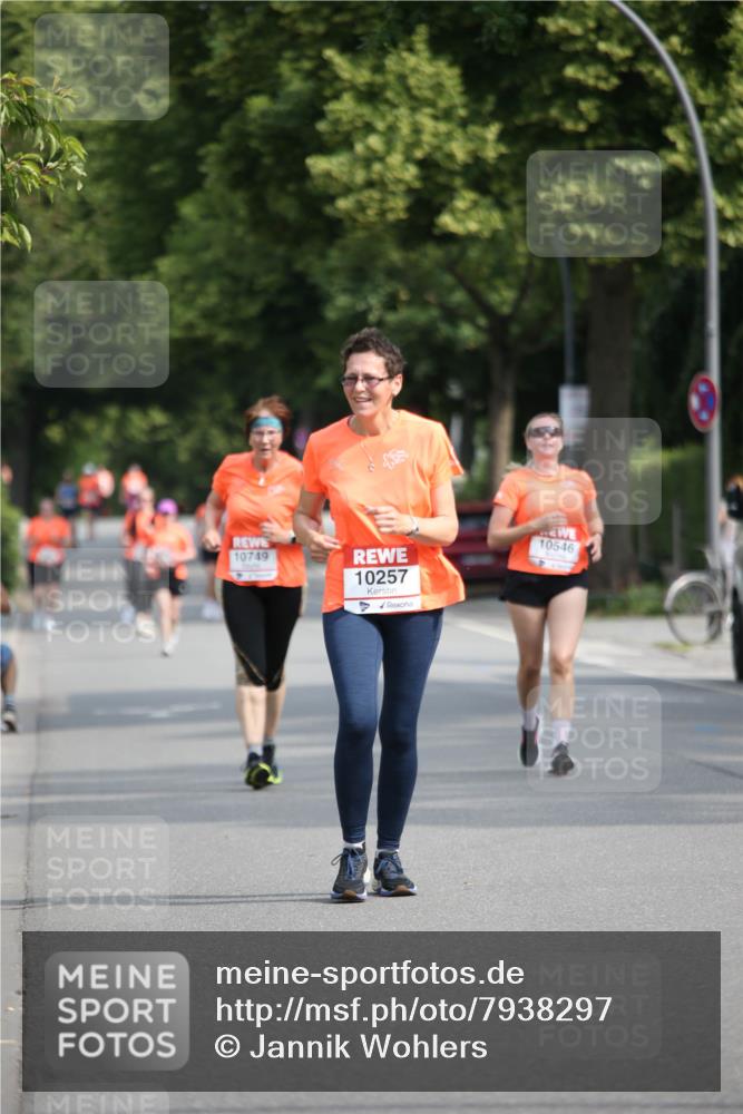 15.06.2025 - REWE Women's Run Jannik Wohlers http://msf.ph/oto/7938297 15.06.2025 09:56:06 Laufen 10749, 10257, 10546 meine-sportfotos.de