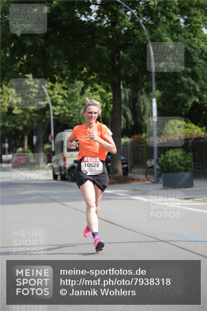 15.06.2025 - REWE Women's Run Jannik Wohlers http://msf.ph/oto/7938318 15.06.2025 08:43:58 Laufen  meine-sportfotos.de